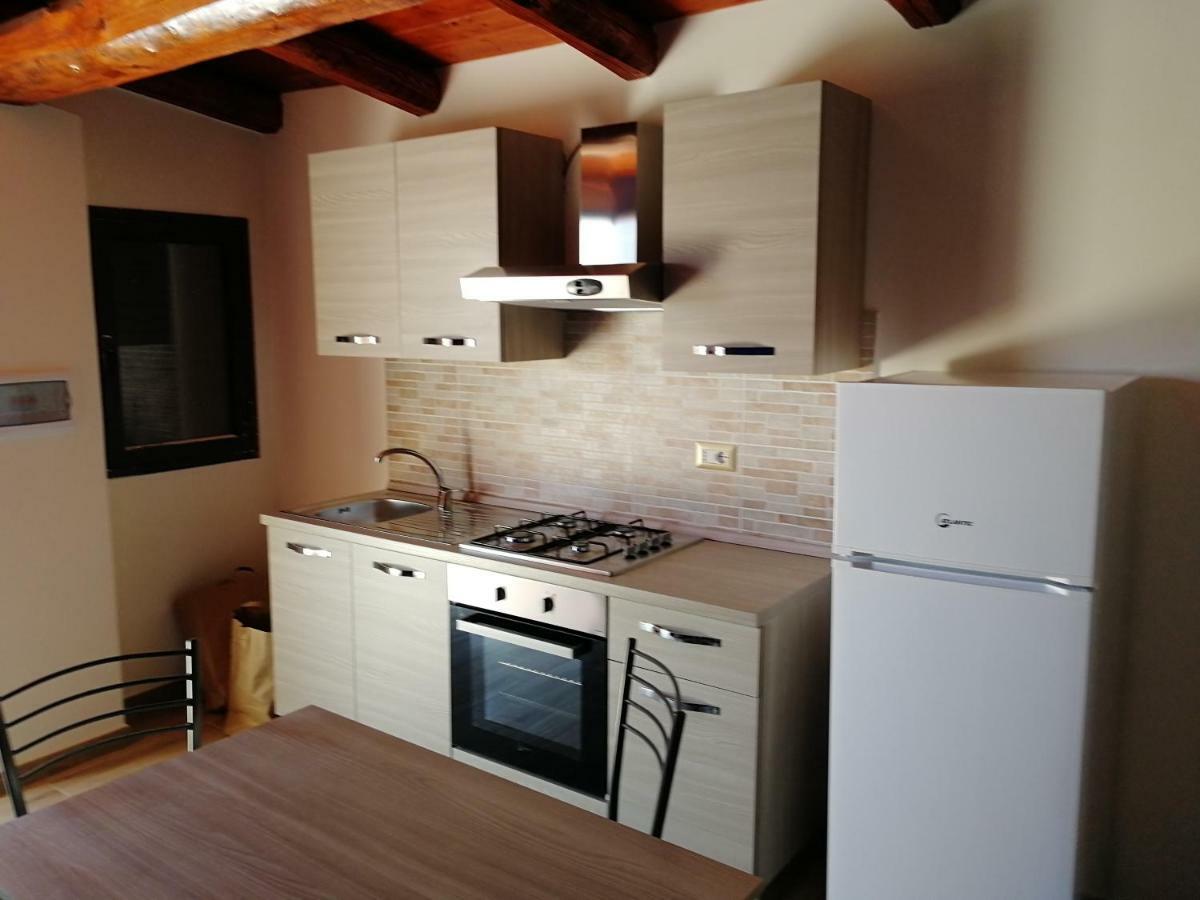 Villa Sole - Finaiti - Appartamento Per Turisti Floridia Exteriör bild